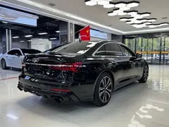 2022 Audi A6L 55 TFSI quattro, чёрный — фото 6