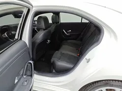 2021 Mercedes-Benz A-Class A 200 L, белый — фото 13