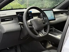 2025 BYD Qin PLUS DM-i 55KM — фото 6