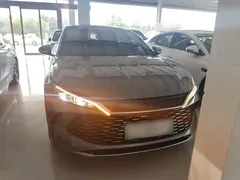 2024 BYD Qin L DM-i 120KM — фото 3