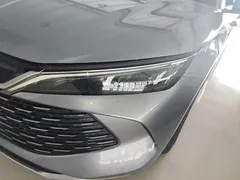 2024 BYD Qin L DM-i 120KM — фото 24