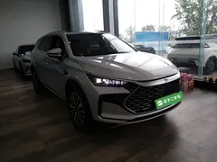 2025 BYD Tang DM-i 175KM — фото 4