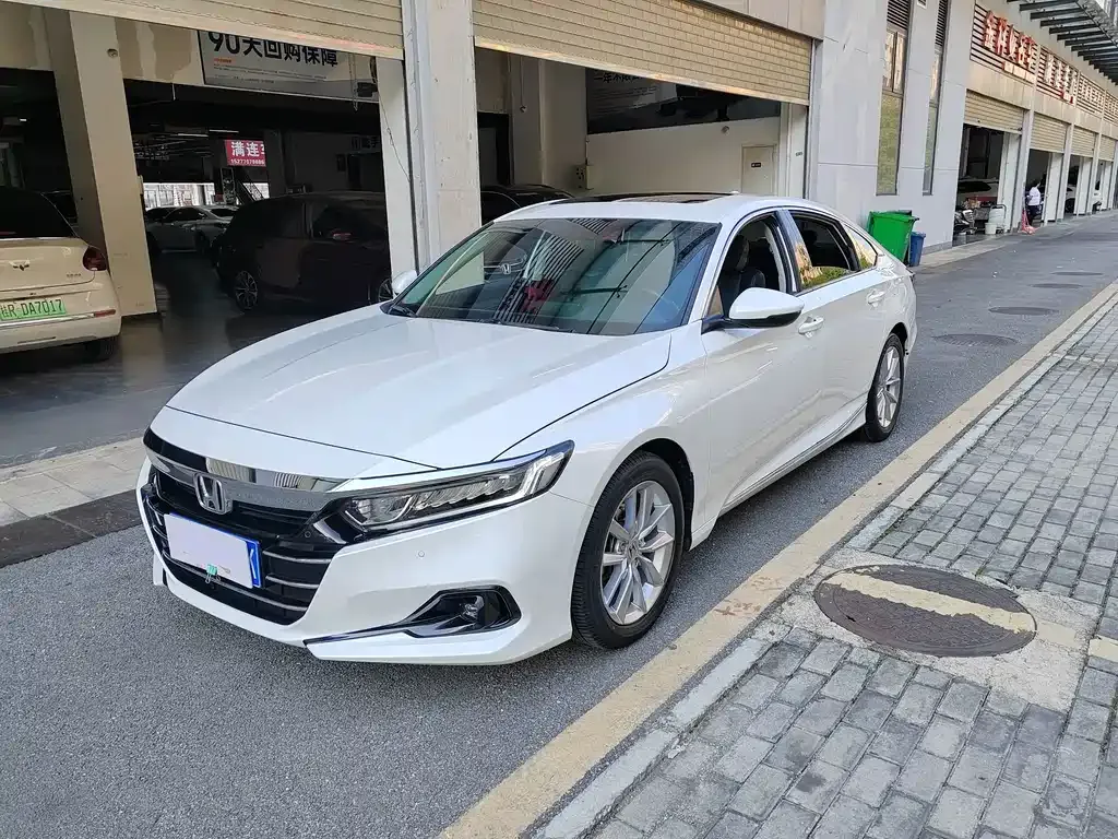 2022 Honda Accord 260TURBO Luxury