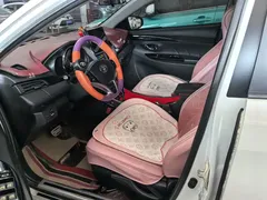 2022 Toyota Yaris L Zhixuan X 1.5L CVT Premium, белый — фото 7