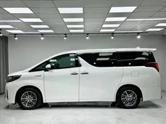2021 Toyota Alphard 2.5L, белый — фото 3