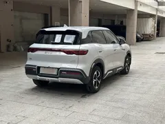2024 BYD Yuan UP 401km Leading — фото 7