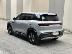 2024 BYD Yuan UP 401km Leading — фото 9