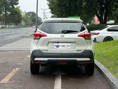 2021 Nissan Kicks 1.5L XL CVT, белый — фото 5
