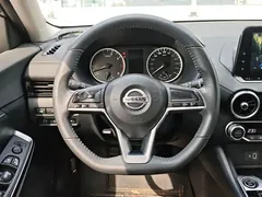 2021 Nissan Sylphy 1.6L XL CVT — фото 8