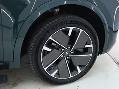 2025 Li Auto L9 Smart Refresh, зелёный — фото 6