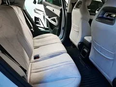 2024 BYD Yuan UP 401km Vitality, белый — фото 11
