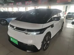 2025 Zeekr Mix Smart Driving, белый — фото 1