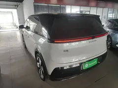 2025 Zeekr Mix Smart Driving, белый — фото 5