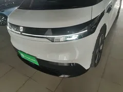 2025 Zeekr Mix Smart Driving, белый — фото 24