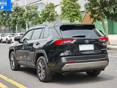 2023 Toyota RAV4 2.0L CVT 2WD Fashion, чёрный — фото 6