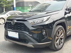 2023 Toyota RAV4 2.0L CVT 2WD Fashion, чёрный — фото 23