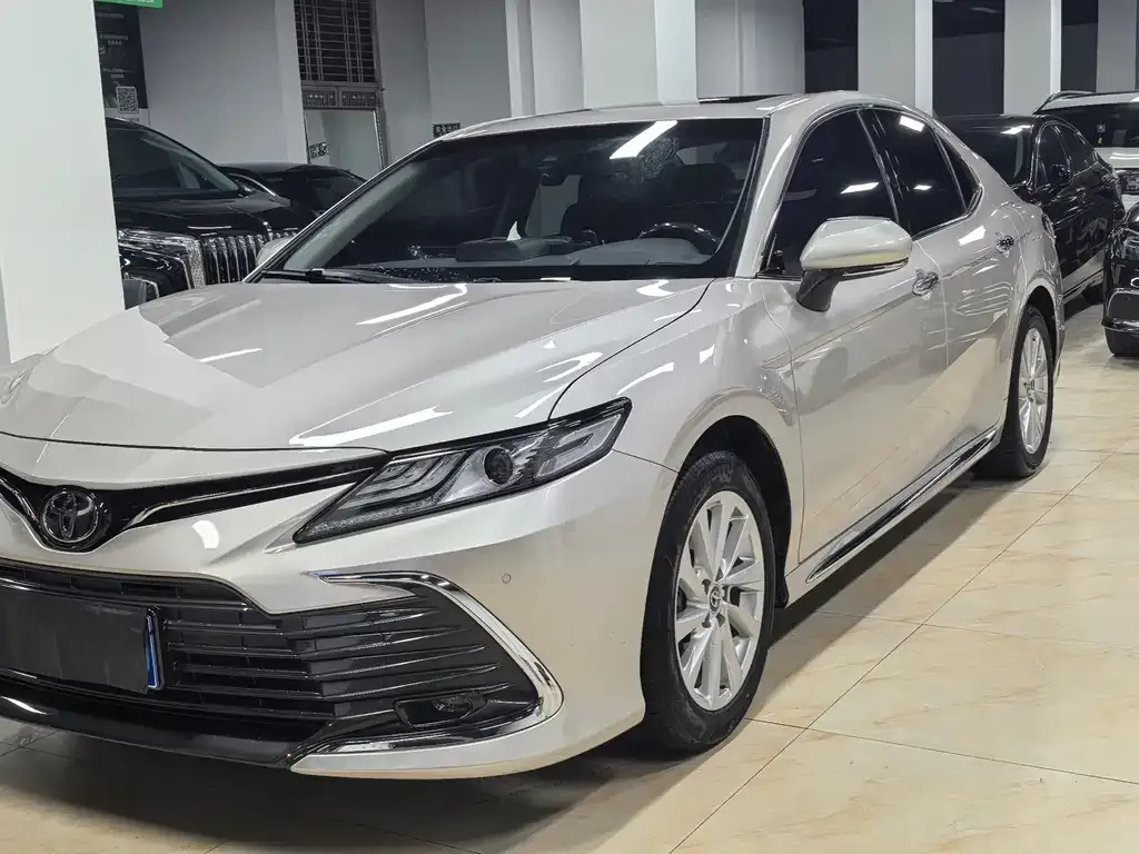 2023 Toyota Camry 2.0G