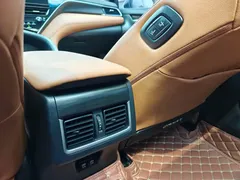 2021 Toyota Camry Hybrid 2.5HG Luxury, белый — фото 13