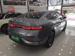2025 BYD Qin PLUS DM-i 55KM — фото 7