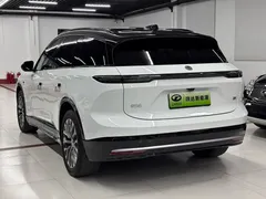 2024 Nio ES6 75kWh, белый — фото 5