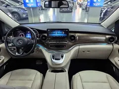 2020 Mercedes-Benz V-Class V 260 L Long Wheelbase Luxury, чёрный — фото 12