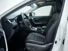 2020 Toyota RAV4 2.0L CVT, белый — фото 5