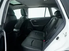 2020 Toyota RAV4 2.0L CVT, белый — фото 6