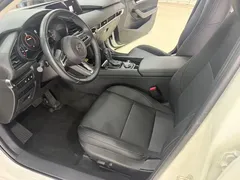 2021 Mazda 3 2.0L AT, белый — фото 7