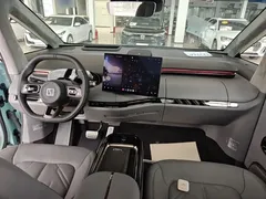 2025 Zeekr Mix Smart Driving, синий — фото 10