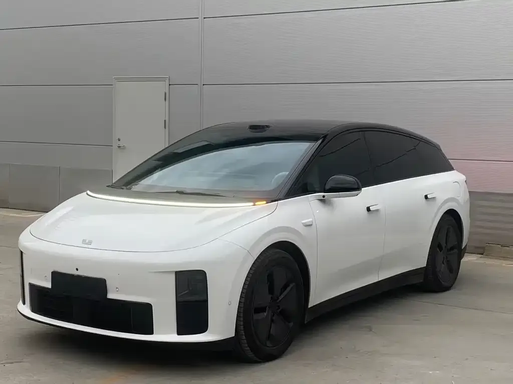 2026 Li Auto i6 Dual Motor Base
