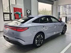 2026 BYD Seal 07 EV 705 Flagship — фото 9