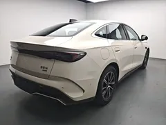 2025 BYD Seal 06 DM-i 120KM — фото 7