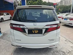 2019 Honda Odyssey 2.0L Comfort, белый — фото 4