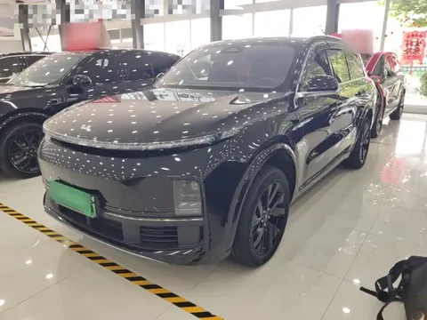 2023 Li Auto L8 Pro