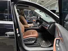 2021 Audi Q7 55 TFSI quattro S line, чёрный — фото 15