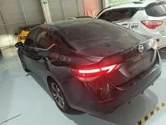 2021 Nissan Sylphy 1.6L XL CVT, чёрный — фото 5