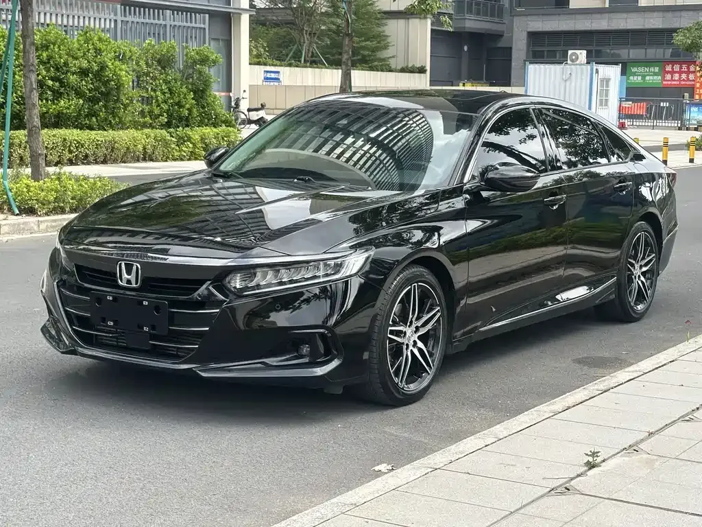 2022 Honda Accord 260TURBO Premium
