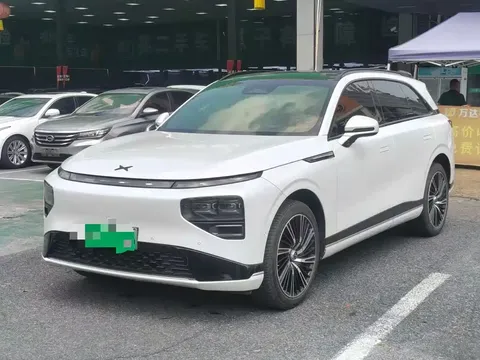 2024 Xpeng G9 570 Max