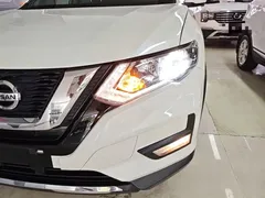 2021 Nissan X-Trail 2.0L CVT 2WD XL ITS, белый — фото 24