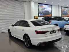 2022 Audi A4L 40 TFSI, белый — фото 5