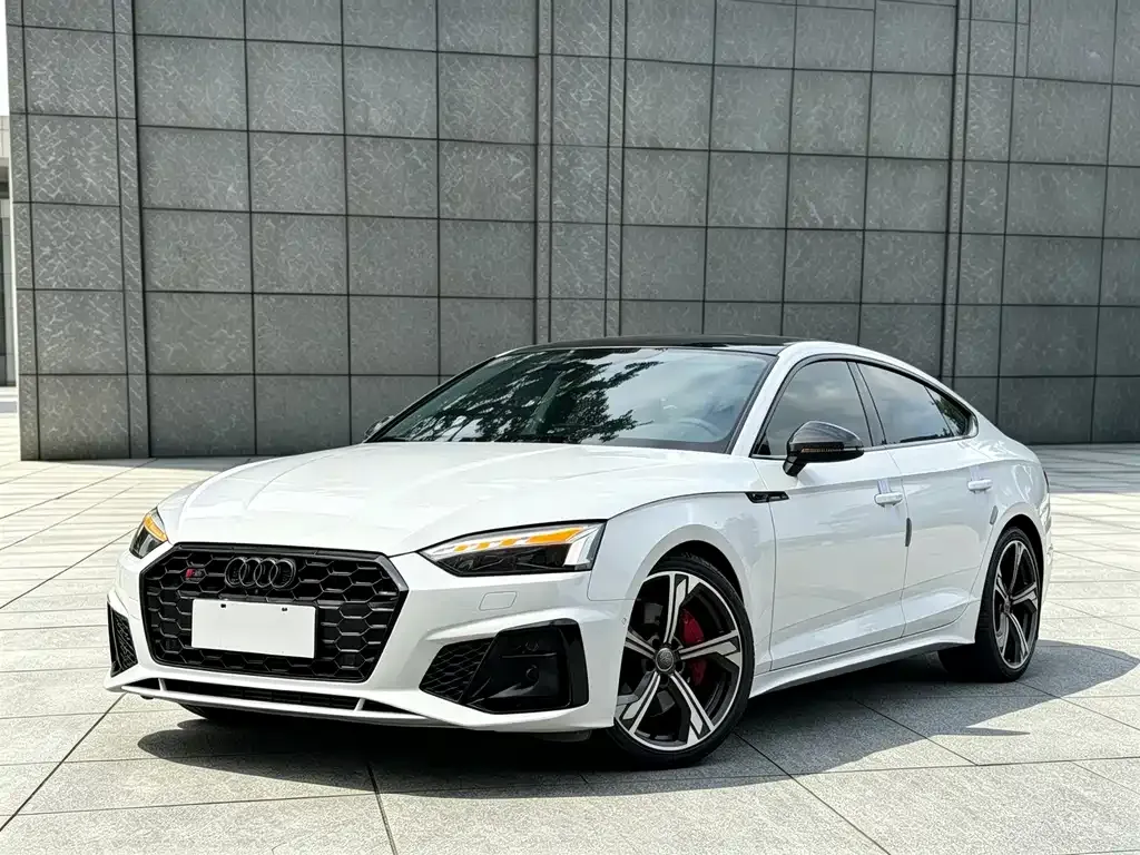 2022 Audi A5 Sportback 45 TFSI quattro Select Sport