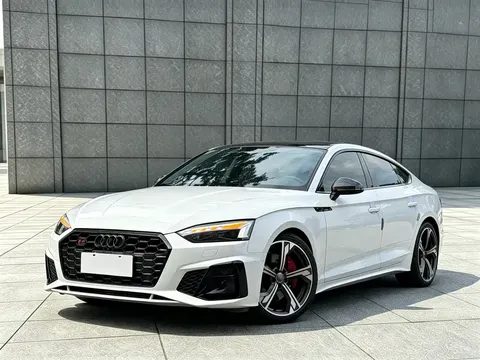 2022 Audi A5 Sportback 45 TFSI quattro Select Sport