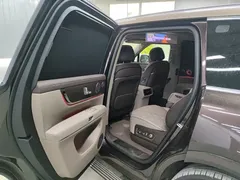 2026 Aito M9 EREV Ultra 6-seat — фото 6