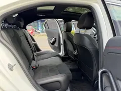 2023 Mercedes-Benz A-Class A 200 L Fashion, белый — фото 12
