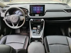 2021 Toyota RAV4 2.0L CVT 2WD Fashion, белый — фото 7