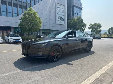 2025 Hongqi H5 1.5T DCT