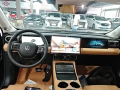 2024 Leapmotor C11 EV 580 Premium — фото 10