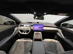 2025 Nio ET5T Champion Commemorative 100kWh Touring, чёрный — фото 13