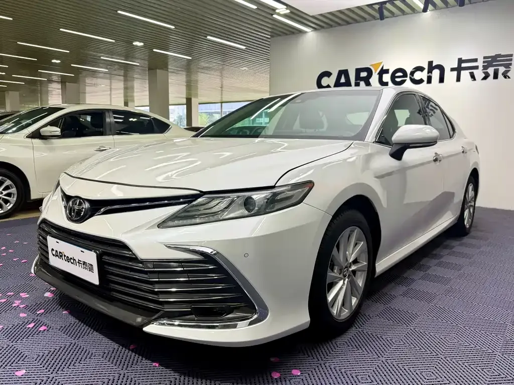 2021 Toyota Camry 2.0G