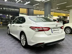 2021 Toyota Camry 2.0G, белый — фото 12
